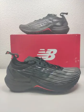 Gebrauchtes New Balance FuelCell SpeedRift bike