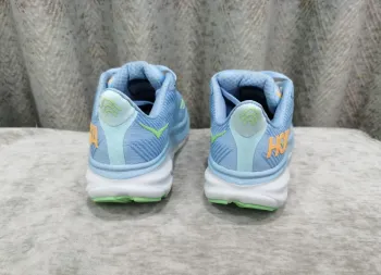 Used Hoka Light blue taille 40 bike