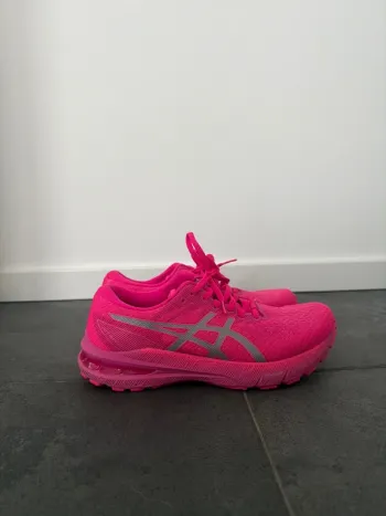 Gebrauchtes Asics GT 2000 bike — Bild 2 von 7