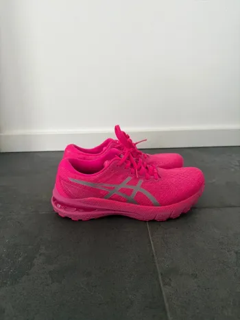Gebrauchtes Asics GT 2000 bike — Bild 3 von 7