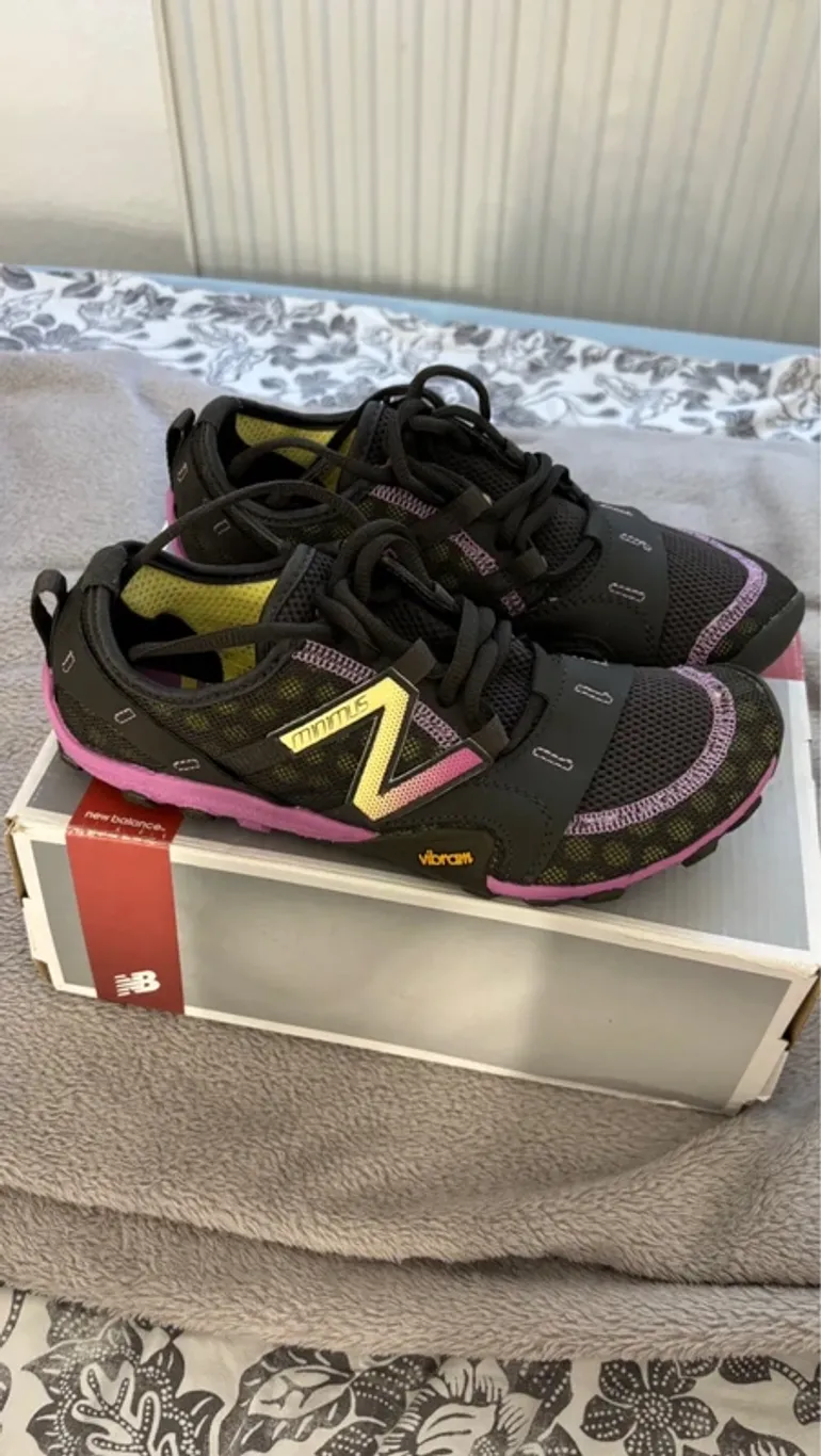 Gebrauchtes New Balance Minimus WT10BP2 bike — Bild 2 von 13