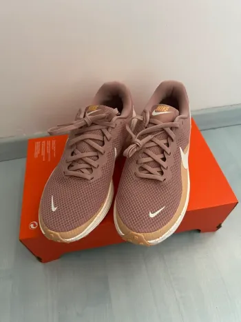 Gebrauchtes Nike Revolution 8 bike — Bild 3 von 10