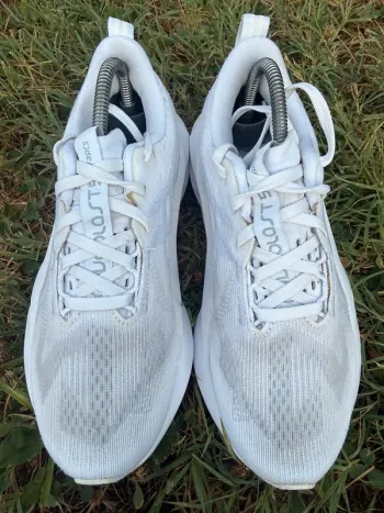 Brugt Asics Novablast 5 bike — billede 3 af 11