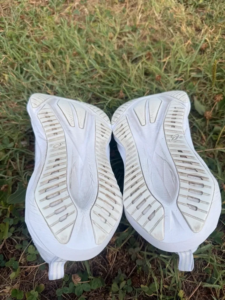 Brugt Asics Novablast 5 bike — billede 10 af 11