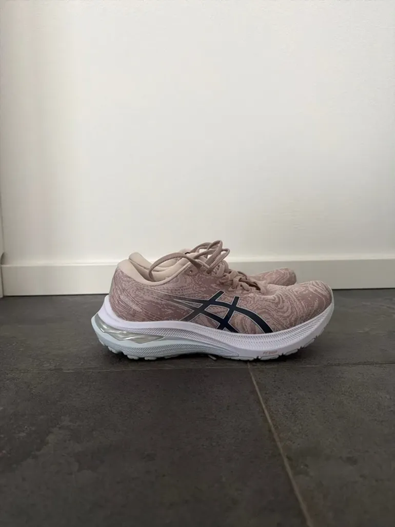 Gebrauchtes Asics GT 2000 bike — Bild 2 von 7