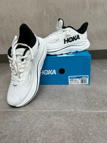 Brugt Hoka Clifton 10 bike