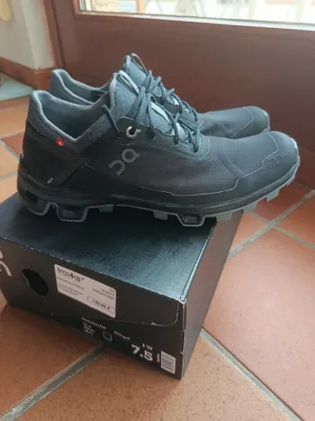 Tweedehands On Running Cloudventure Peak bike