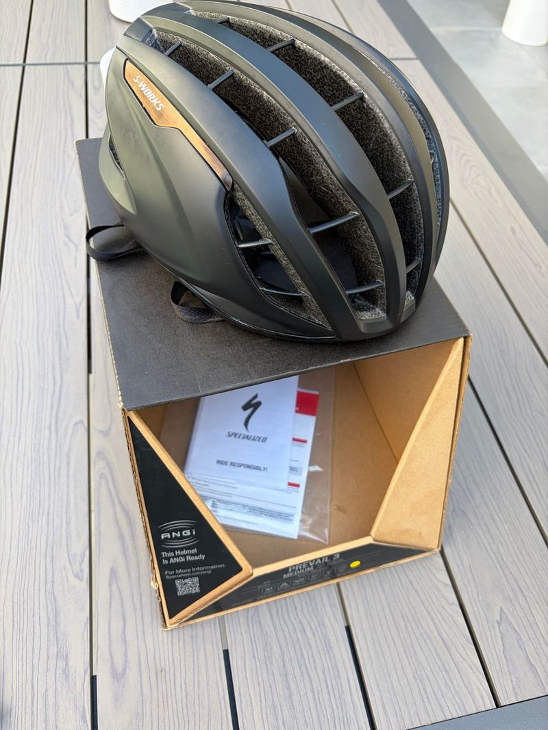 Used Specialized Casque prevail 3 S-works bike — image 1 of 5