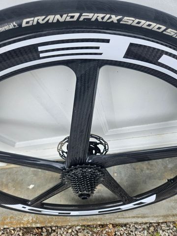 Used sans Carbone Roues à Bâtons bike — image 2 of 4
