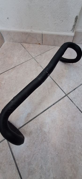 Použité Giant Handlebar 2023 bike