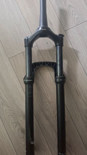 Brugt RockShox Judy Fork 2025 bike — billede 3 af 4
