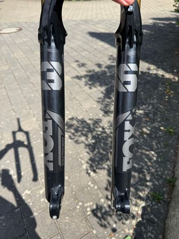 Brugt Fox 36 Factory 2023 bike — billede 4 af 10