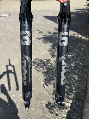 Używany Fox 36 Factory 2023 bike — zdjęcie 4 z 12