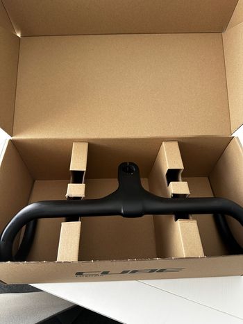 Brugt Cube Integrated Handlebar 2024 bike