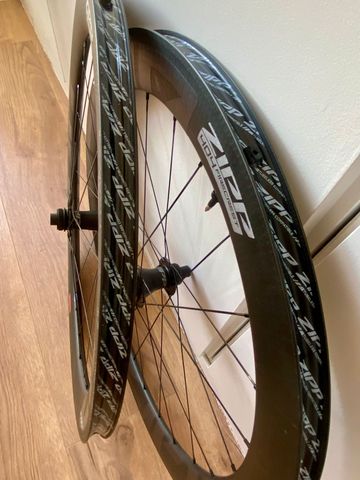 Käytetty Zipp 404 Firecrest Wheels 2024 bike — kuva 11 / 11