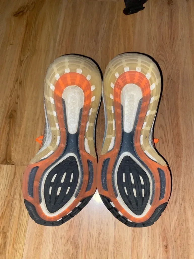 Tweedehands Adidas Ultraboost bike — afbeelding 3 van 4
