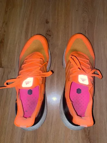 Tweedehands Adidas Ultraboost bike — afbeelding 4 van 4