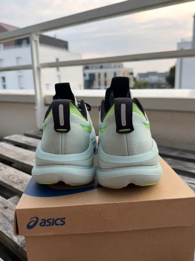Gebrauchtes Asics Nimbus 28 bike — Bild 3 von 8