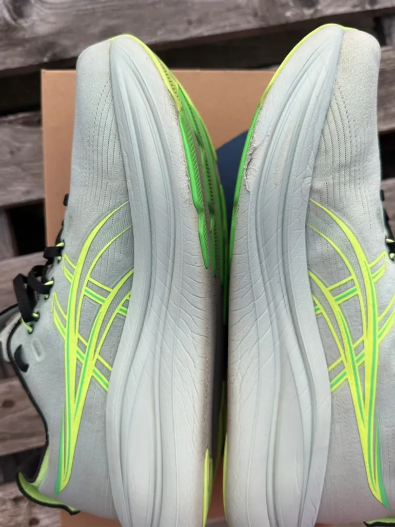 Gebrauchtes Asics Nimbus 28 bike — Bild 8 von 8