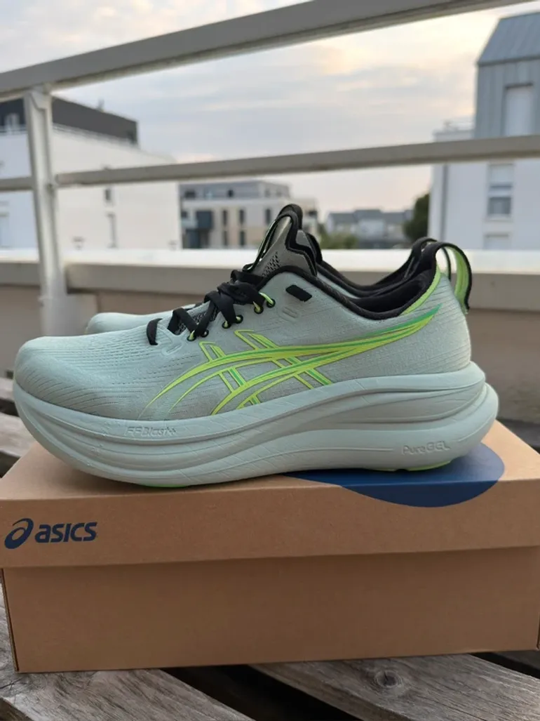 Gebrauchtes Asics Nimbus 28 bike — Bild 2 von 8