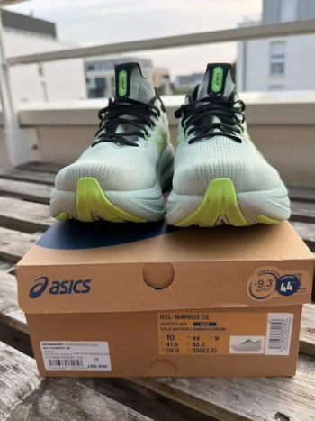 Gebrauchtes Asics Nimbus 28 bike