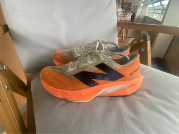 Used New Balance FuelCell Rebel v4 bike — image 6 of 8