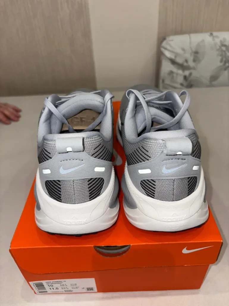 Tweedehands Nike Vomero 18 bike — afbeelding 4 van 14
