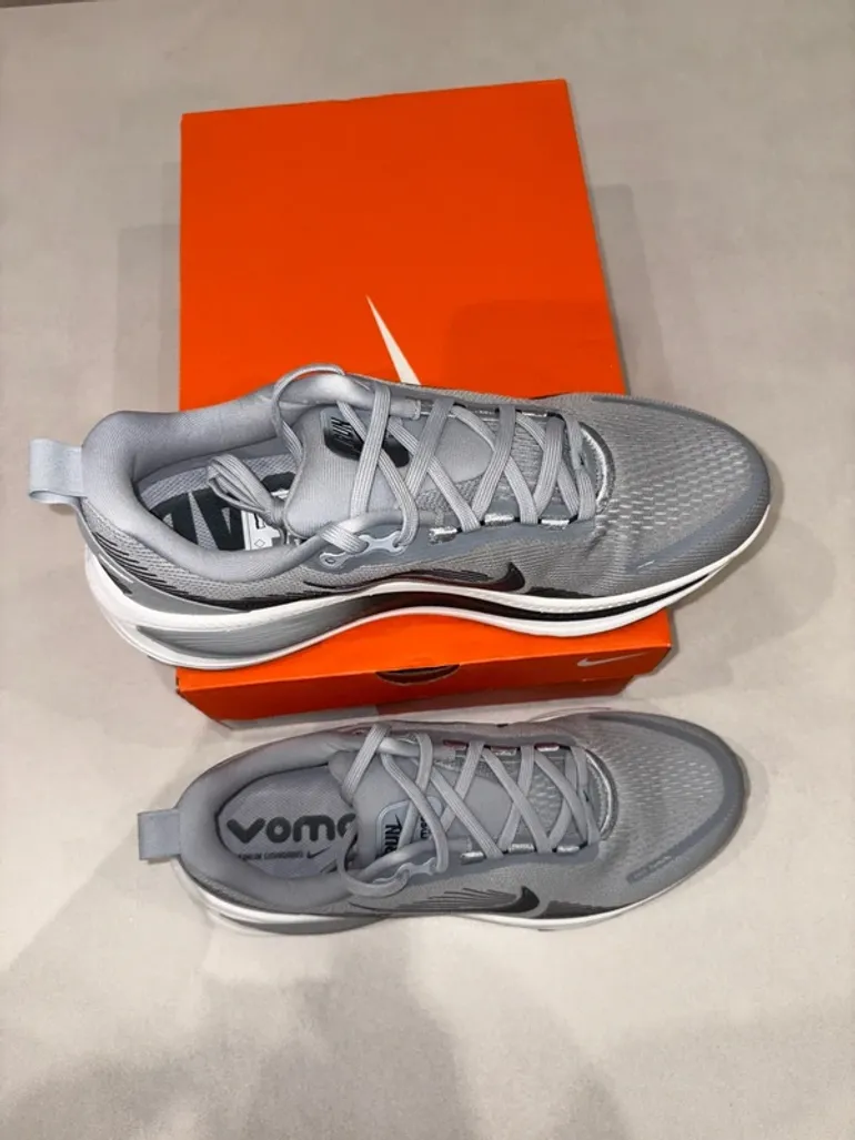 Tweedehands Nike Vomero 18 bike — afbeelding 11 van 14