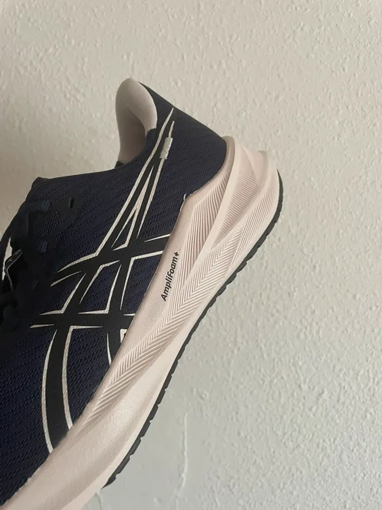 Brugt Asics verdablast 4 bike — billede 7 af 8