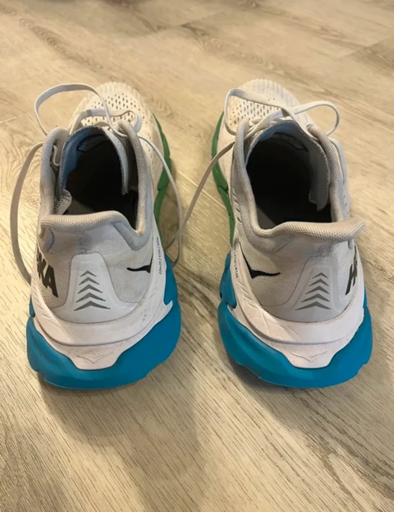 Used Hoka Clifton bike — image 4 of 6