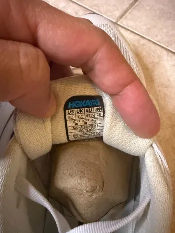 Used Hoka Shoes bike — image 6 of 7