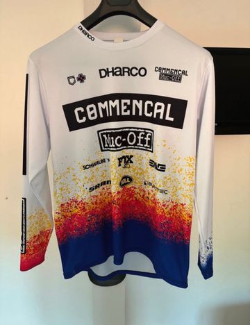 Używany Dharco Commencal Muc-Off Team Jersey - Amaury Pierron - Size L 2024 Cycling Clothing