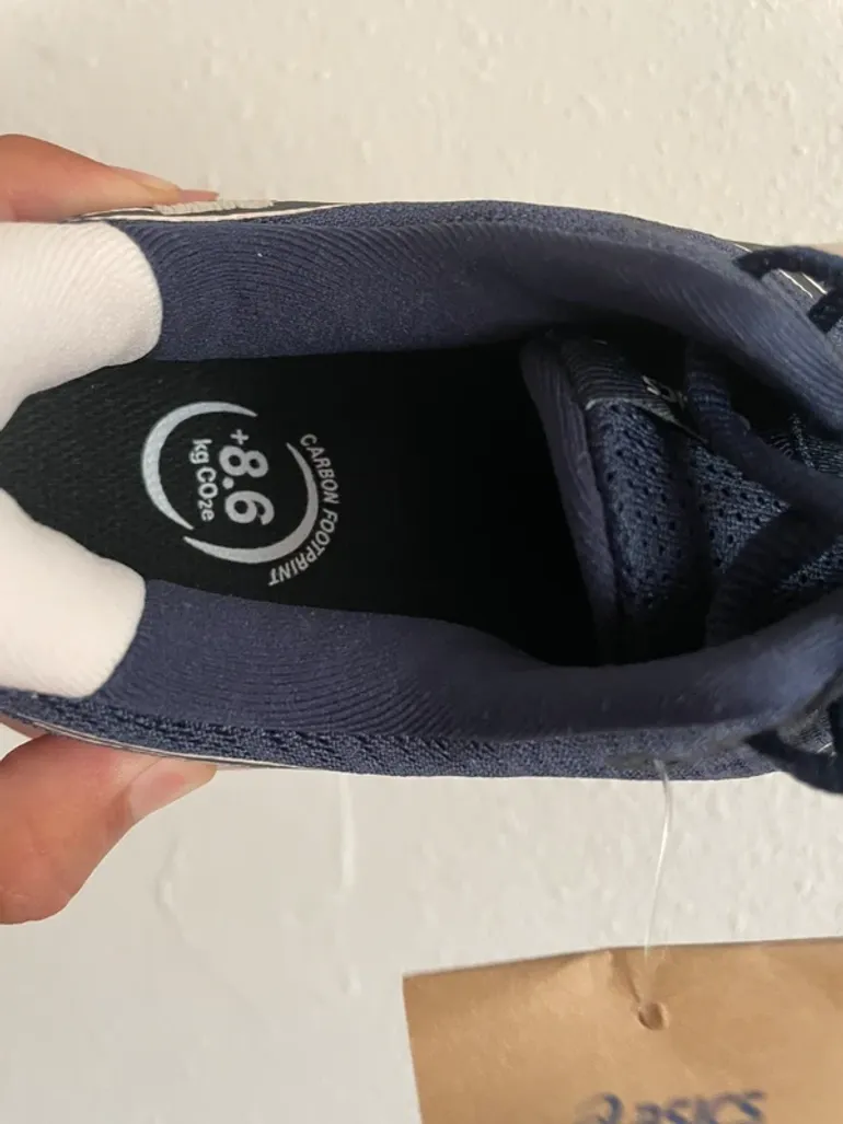 Used Asics Versablast 4 bike — image 5 of 8