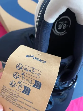 Used Asics Versablast 4 bike — image 4 of 8