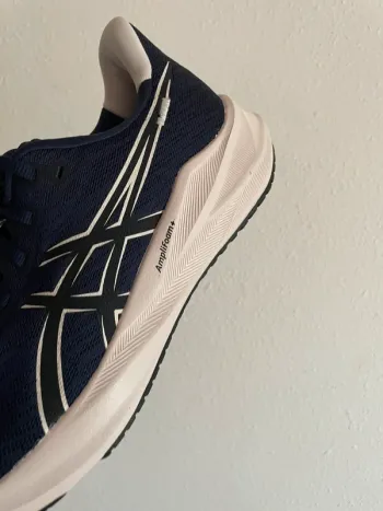 Gebrauchtes Asics Versablast 4 bike — Bild 7 von 9
