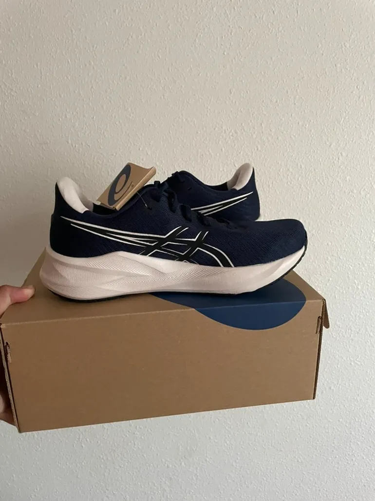 Gebrauchtes Asics Versablast 4 bike — Bild 2 von 9