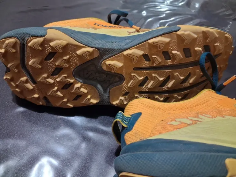 Used Hoka Torrent 4 bike — image 7 of 11