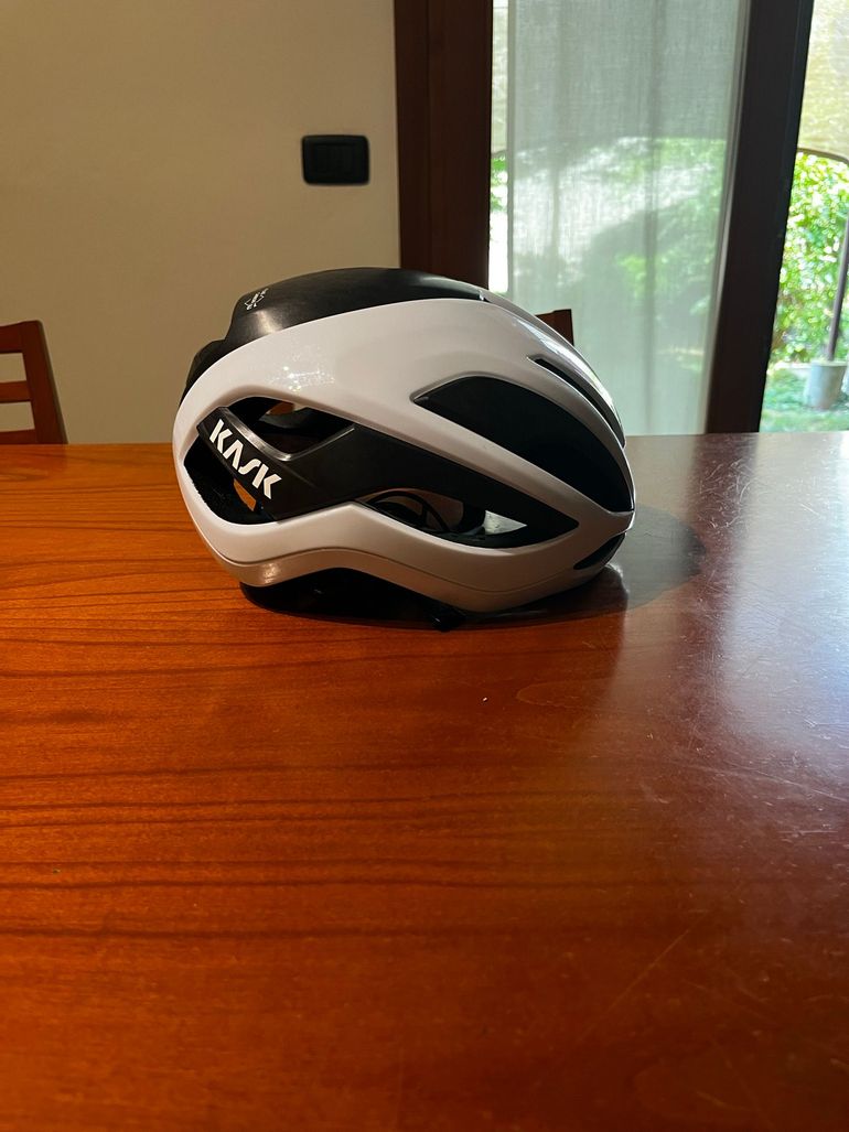 Kask Elemento 2025 bike d'occasion — image 2 sur 6