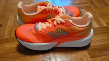 Gebrauchtes New Balance FuelCell Rebel V5 bike — Bild 2 von 4