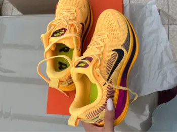 Tweedehands Nike Vomero bike — afbeelding 3 van 3