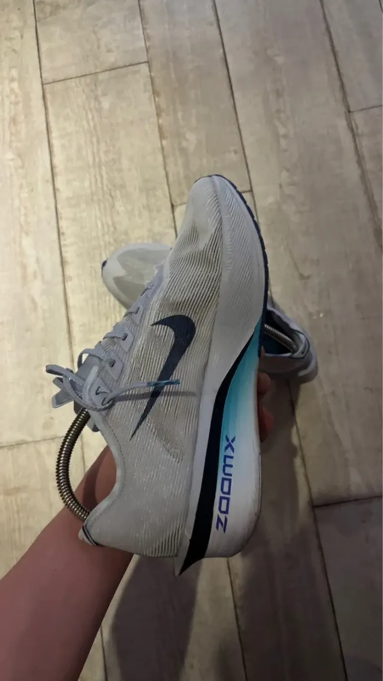 Tweedehands Nike Vaporfly 4 bike — afbeelding 7 van 8