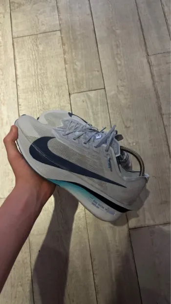 Tweedehands Nike Vaporfly 4 bike — afbeelding 5 van 8