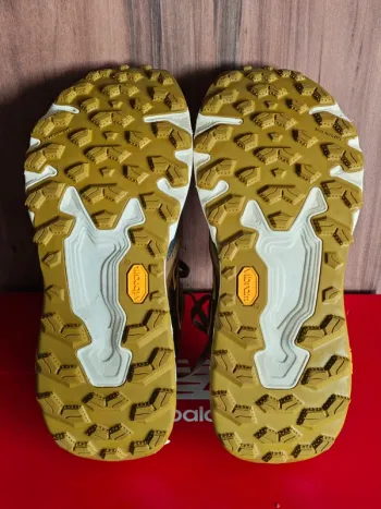 Gebrauchtes New Balance Fresh Foam X Hierro v9 2026 bike — Bild 8 von 12