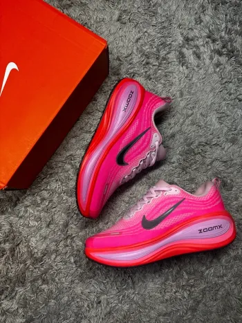 Tweedehands Nike Vomero Plus bike