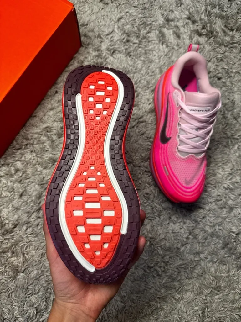 Tweedehands Nike Vomero Plus bike — afbeelding 3 van 7