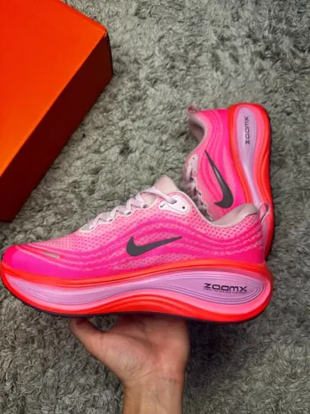 Tweedehands Nike Vomero Plus bike — afbeelding 6 van 7