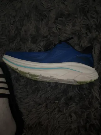 Tweedehands Hoka Clifton 10 bike — afbeelding 3 van 5