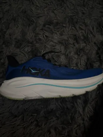 Tweedehands Hoka Clifton 10 bike