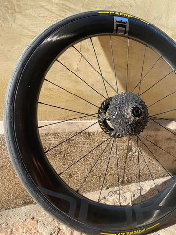 Used Duke Carbon Wheels 2025 bike — image 5 of 7
