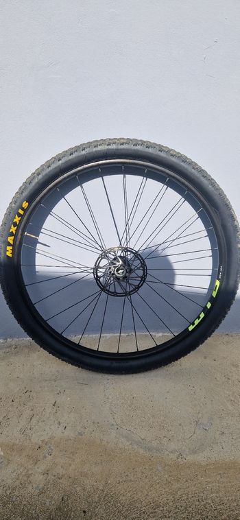 Używany Wtb Front Wheel 2025 bike — zdjęcie 2 z 5